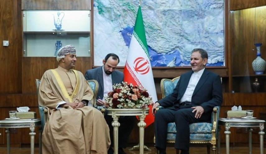 وزير الصناعة العماني: حان الوقت للقفزة الكبرى في العلاقات مع ايران