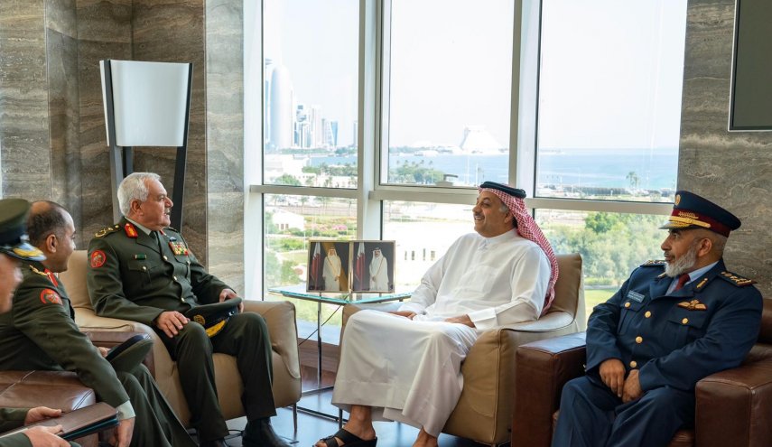 مباحثات عسكرية بين قطر والأردن


