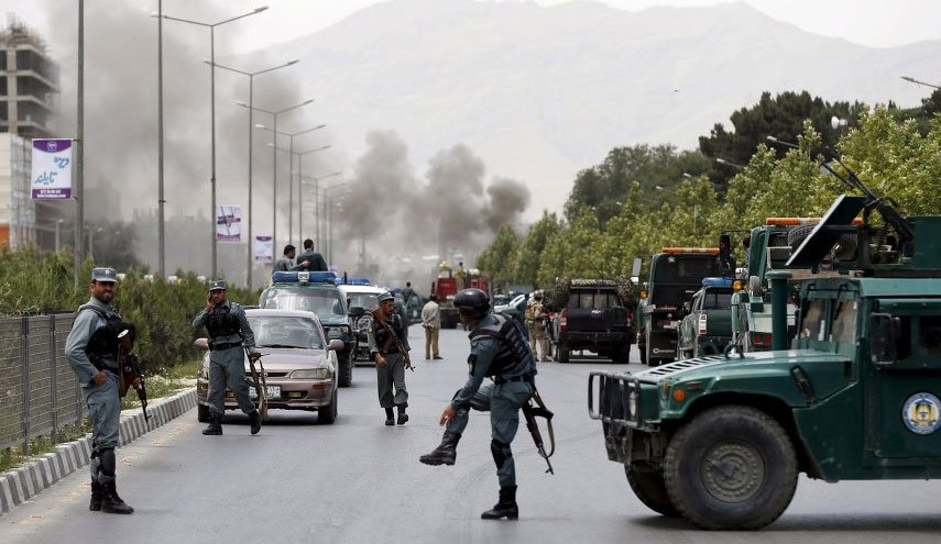 حمله انتحاری به یک پایگاه ارتش افغانستان در هلمند