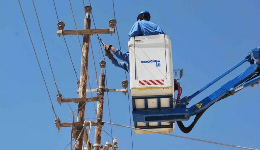 إنذار ’إسرائيلي’ ثالث بقطع الكهرباء عن الضفة والقدس