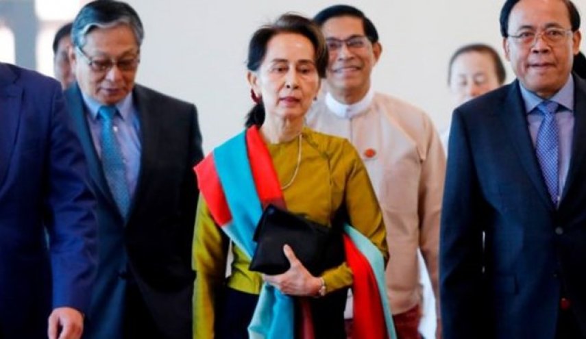 رهبر میانمار برای نسل کشی مسلمانان روهینگیا به دادگاه کیفری بین المللی رفت

