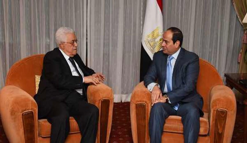 محمود عباس به مصر سفر می کند