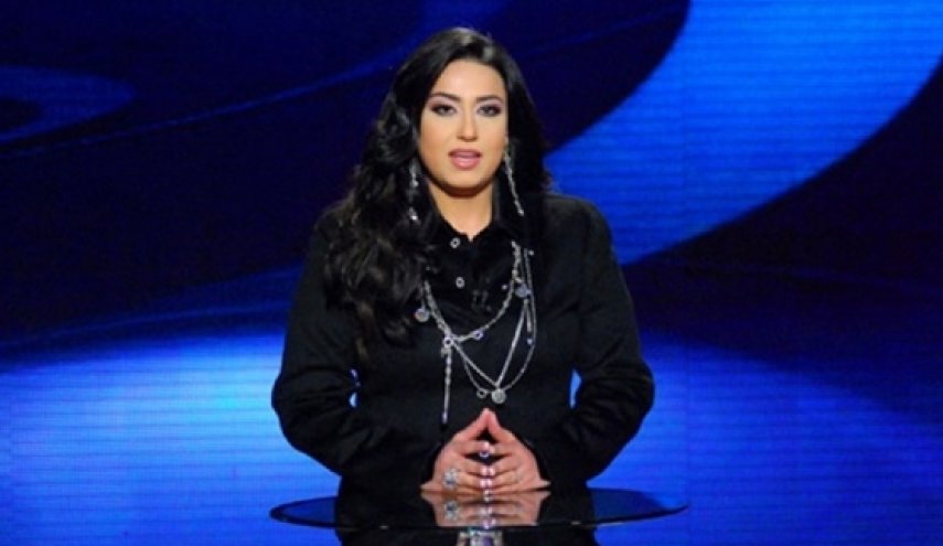 إعلامية مصرية تدعو متابعيها للدعاء بالشفاء لابنها 
