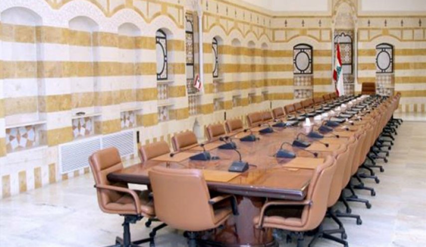 من الذي يقف خلف تأجيج الازمة اللبنانية؟
