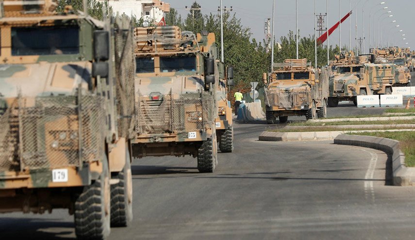 قوات تركية ومسلحون يشنون حملة اعتقالات بريف رأس العين شمالي سوريا