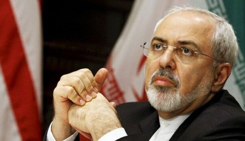 ظريف: الوفد الايراني برئاسة روحاني اجرى محادثات ممتازة في كوالالمبور 