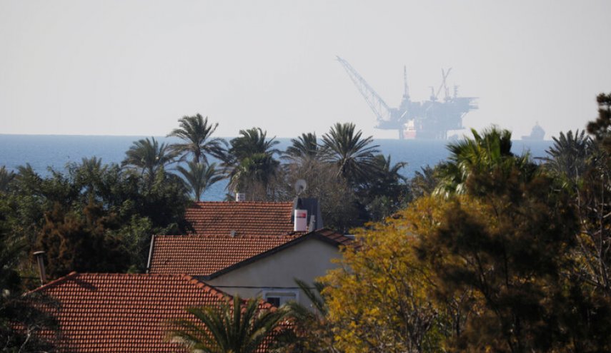 تل أبيب تأمر بوقف استخراج الغاز من حقل 