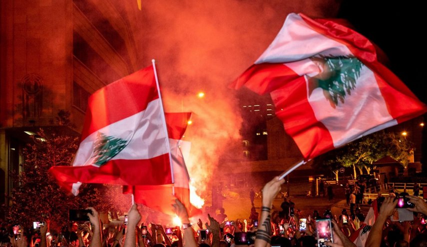 لبنان دخل أزمة حكوميّة كبرى والإقتصاد الى انهيار والدولار الى ارتفاع