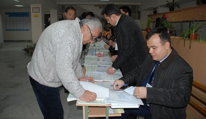 انتخابات أوزبكستان البرلمانية تختبر عمق الإصلاحات الديمقراطية
