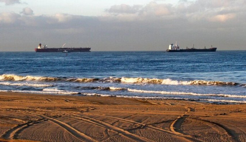 ائتلاف سعودی، ۷ کشتی حامل مشتقات نفتی برای یمن را توقیف کرد