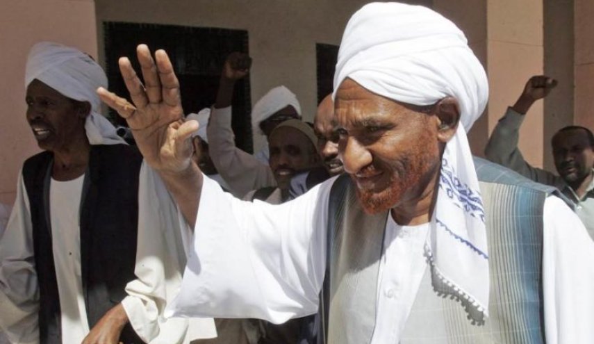 السودان..رئيس حزب الأمة يرحب بانضمام 