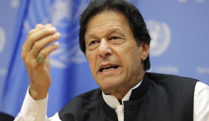 عمران خان: لن نستمر في اتخاذ موقف المتفرج ازاء هجمات الهند