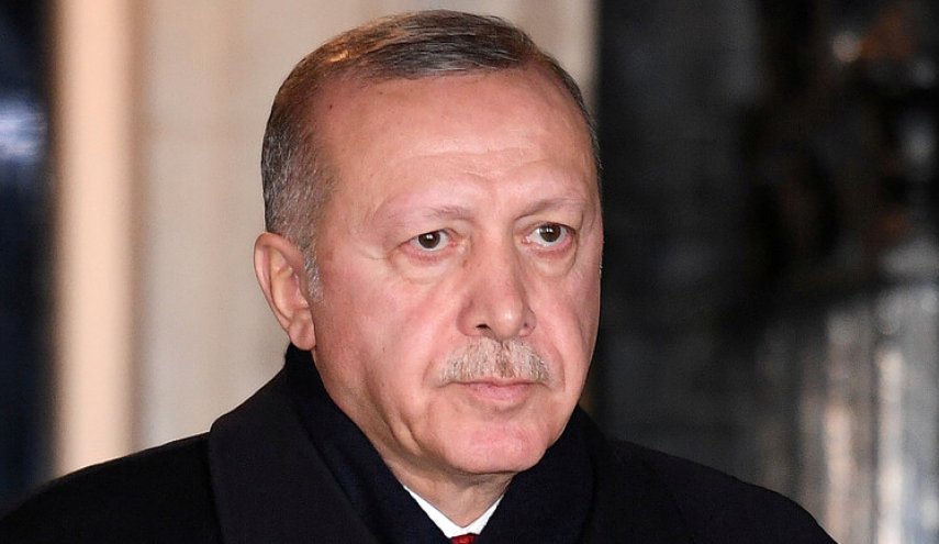 أردوغان أبلغ أوروبا عدم امكانيته استيعاب موجة جديدة من اللاجئين