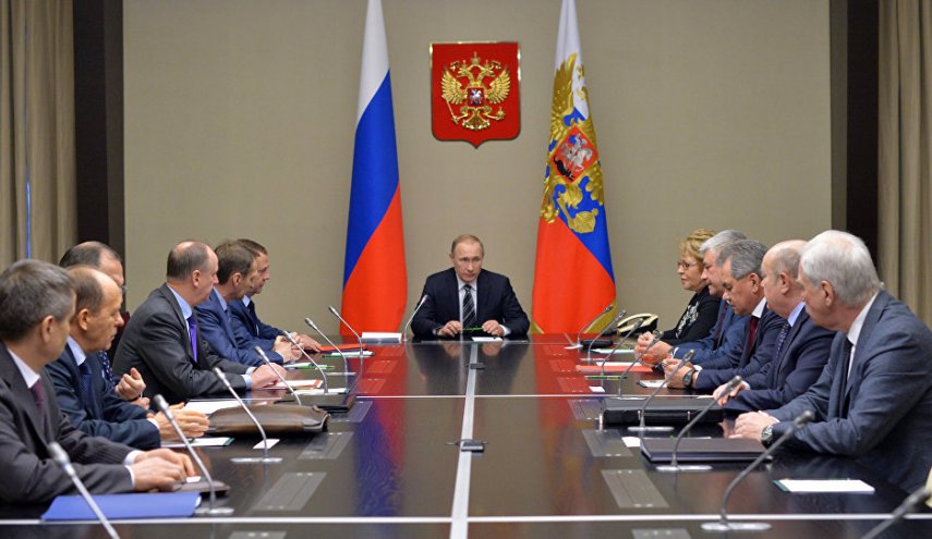 بوتين يبحث مع مجلس الأمن الروسي الوضع في ليبيا