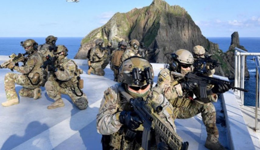 رزمایش کره جنوبی در جزایر مورد مناقشه با ژاپن یک روز بعد از دیدار آبه-مون