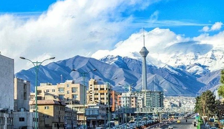 هوای تهران سالم است/ حاکم بودن جو پایدار و افزایش آلودگی درطول روز
