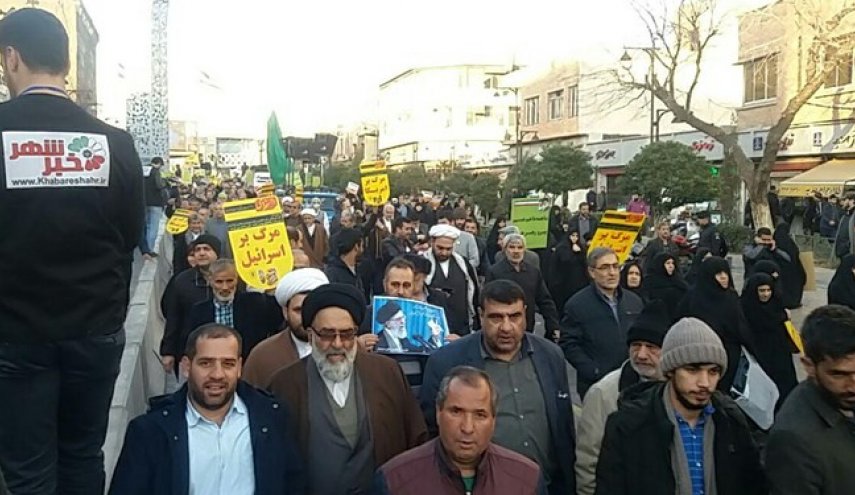 راهپیمایی مردم تهران به سمت میدان شهدا آغاز شد
