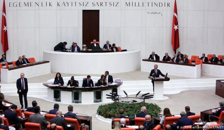 حزب تركي يحذر من مواجهة تركية روسية مرتقبة