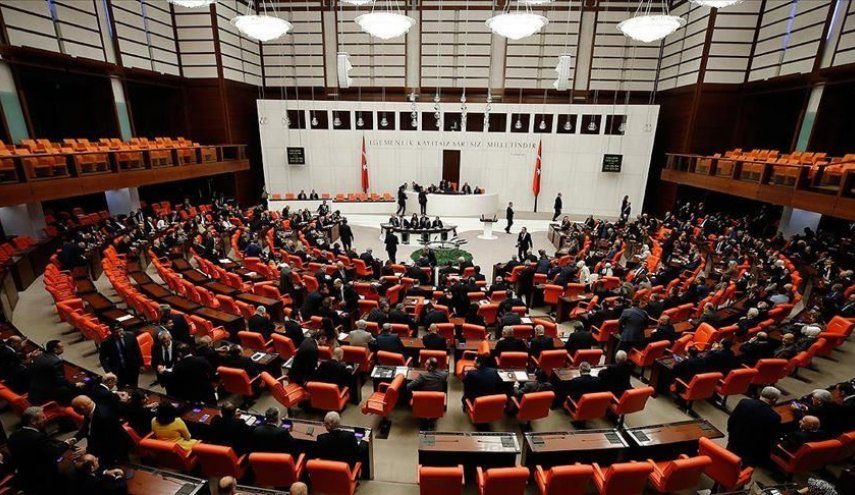 البرلمان التركي يحسم قراره بشأن إرسال قوات إلى ليبيا