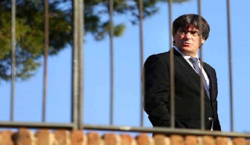 القضاء البلجيكي يعلق قرار توقيف رئيس كتالونيا السابق