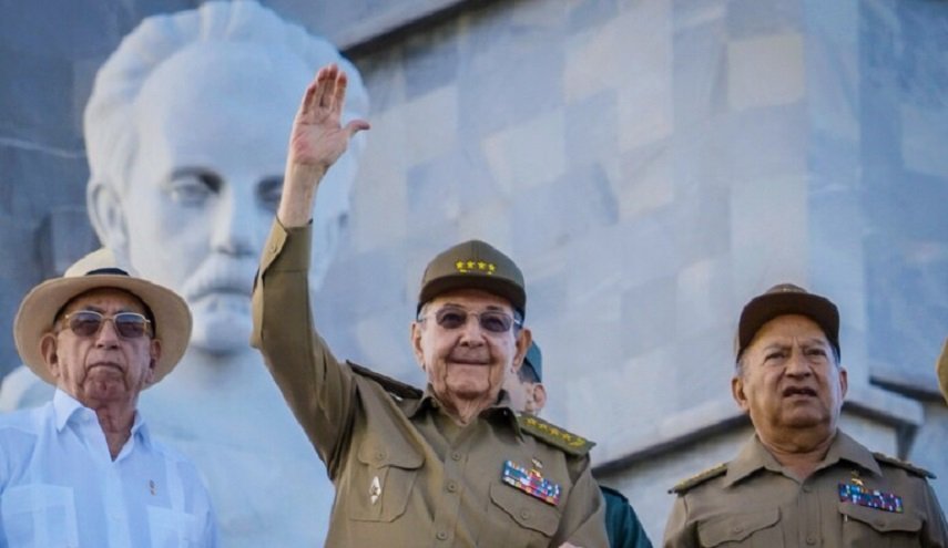 واشنطن تفرض عقوبات على وزير القوات المسلحة الكوبية 