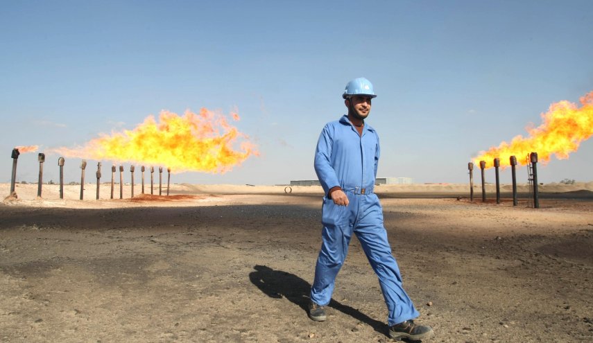 موظفون أمريكيون في الشركات النفطية يغادرون العراق