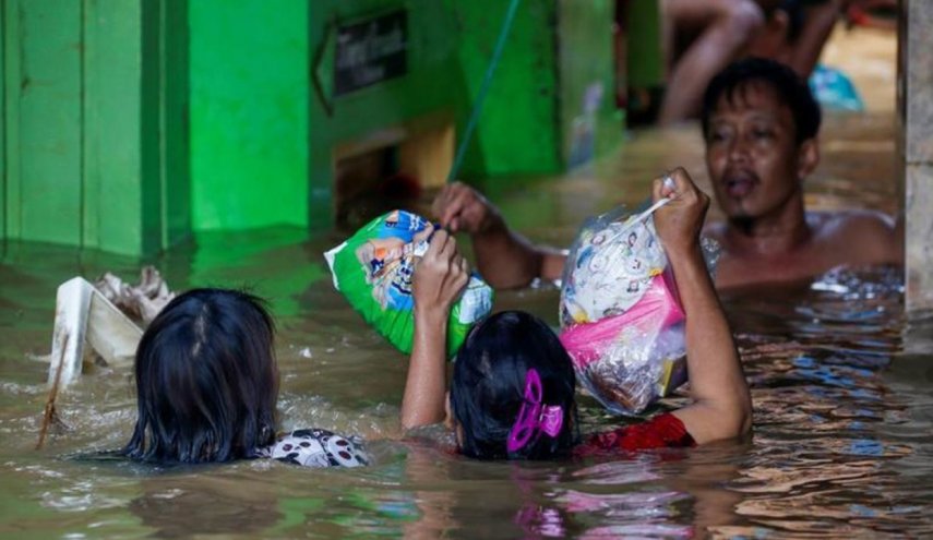 إندونيسيا: ارتفاع حصيلة ضحايا فيضانات جاكرتا
