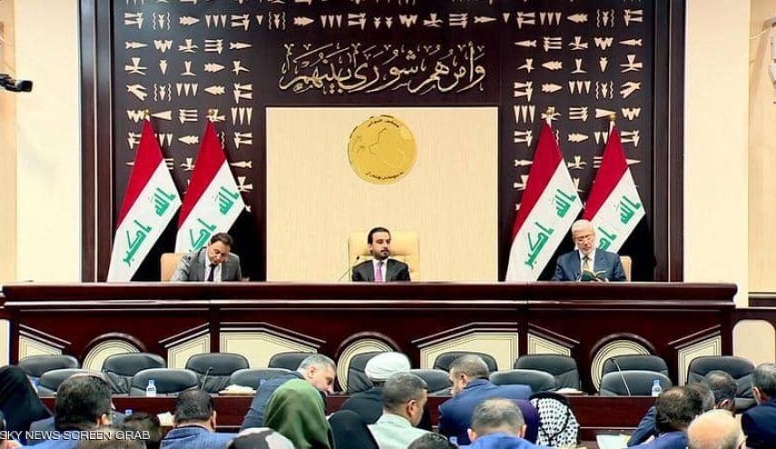 البرلمان العراقي يلزم الحكومة بإخراج القوات الامريكية