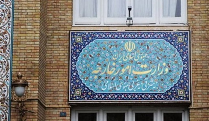 وزارت خارجه: هر خطای جدید انگلیس با واکنش شدید ایران مواجه خواهد شد 