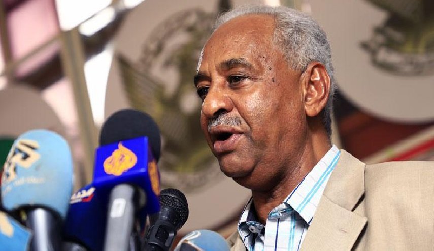 وزير الإعلام السوداني يعلن تفاصيل التمرد العسكري