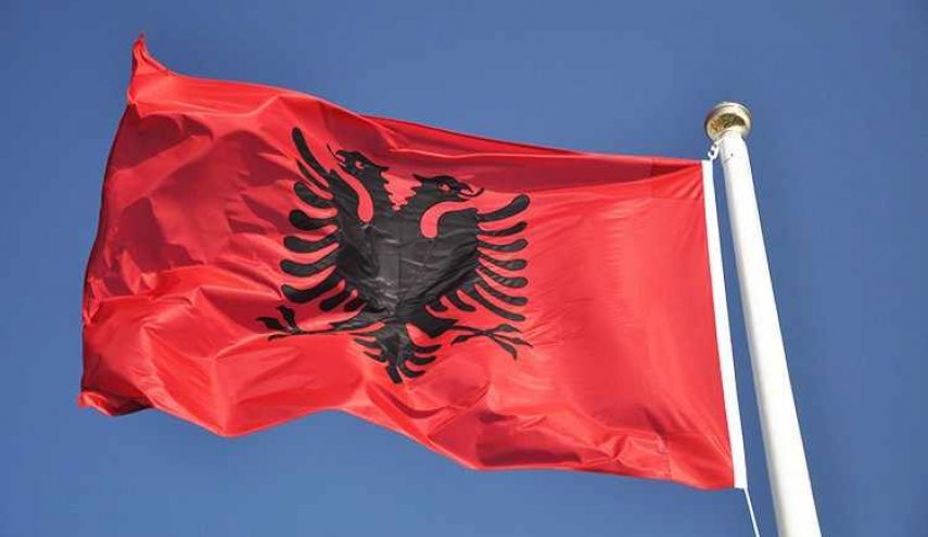 آلبانی دو دیپلمات ایرانی را اخراج کرد
