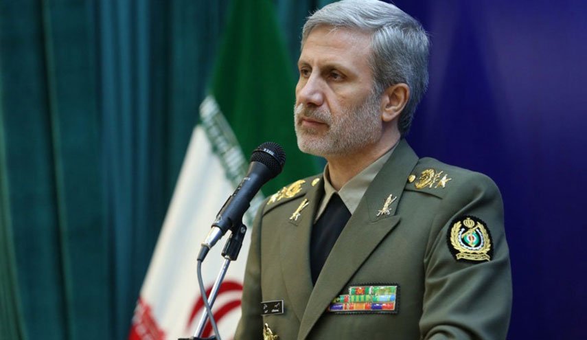 وزیر دفاع: آمریکا تسلیم قاطعیت و توانمندی ایران در حوزه موشکی و قدرت اراده شد