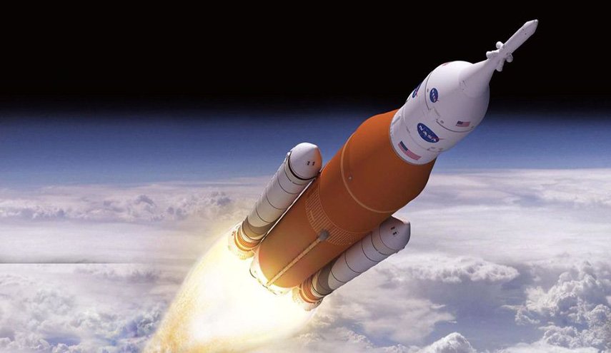 ناسا تواجه انتقادات لتصنيعها صاروخ SLS الكارثي