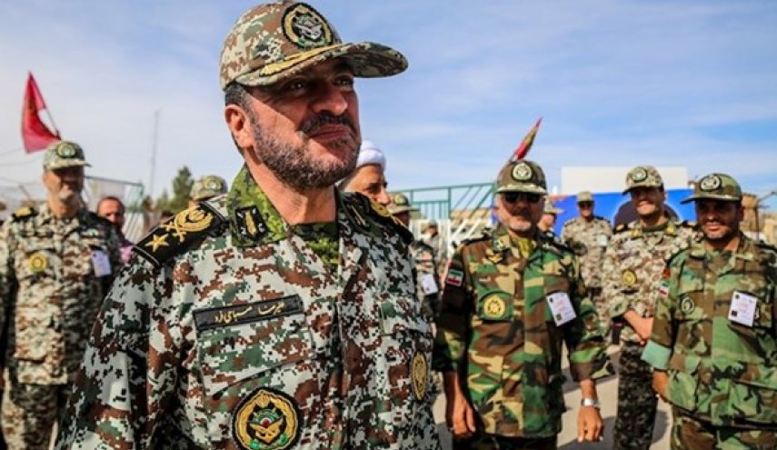 قائد الدفاع الجوي يتفقد محطة الرادار شمال شرقي ايران