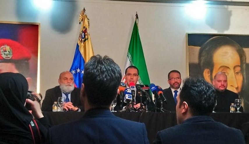 وزیر خارجه ونزوئلا: پامپئو با دست نشانده‌اش کاری از پیش نمی‌برد/اقدام خائنانه آمریکا در ترور سردار سلیمانی