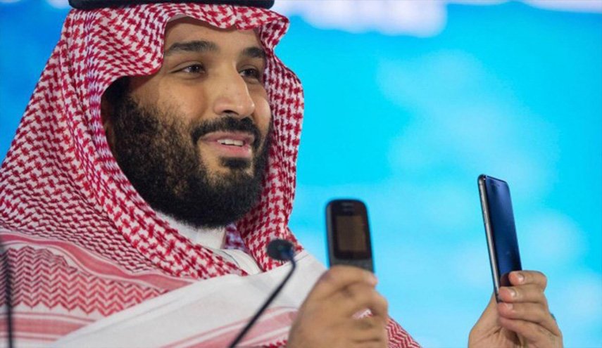 ديلي ميل تكشف عن 'نكتة' ابن سلمان على هاتف 'بيزوس'