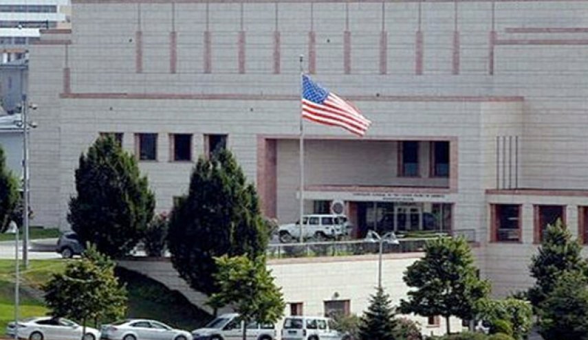 واشنطن تدعو مواطنيها الى عدم الاقتراب من السفارة الامريكية في بغداد