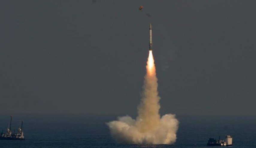 هند موشک بالستیک با قابلیت حمل کلاهک هسته‌ای آزمایش کرد
