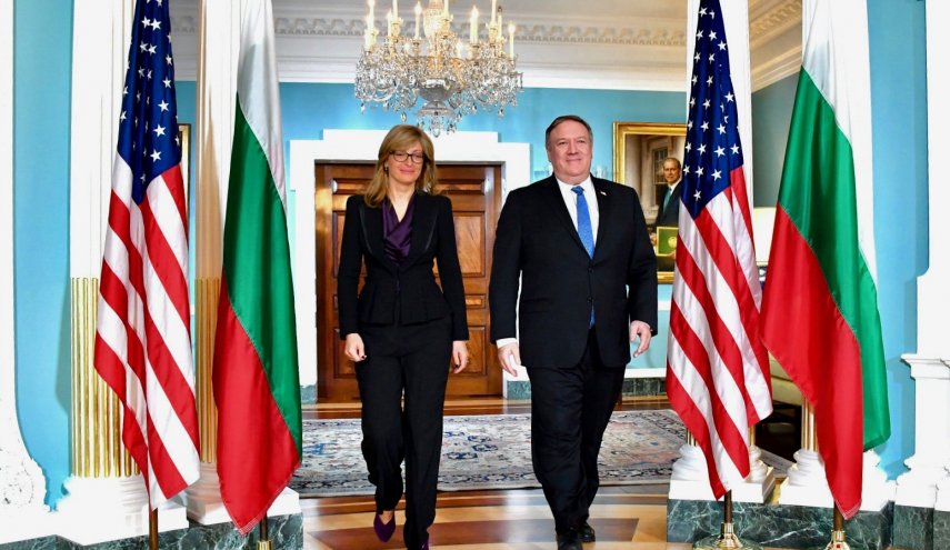 حمایت آمریکا از اخراج دیپلمات‌های روس از بلغارستان 
