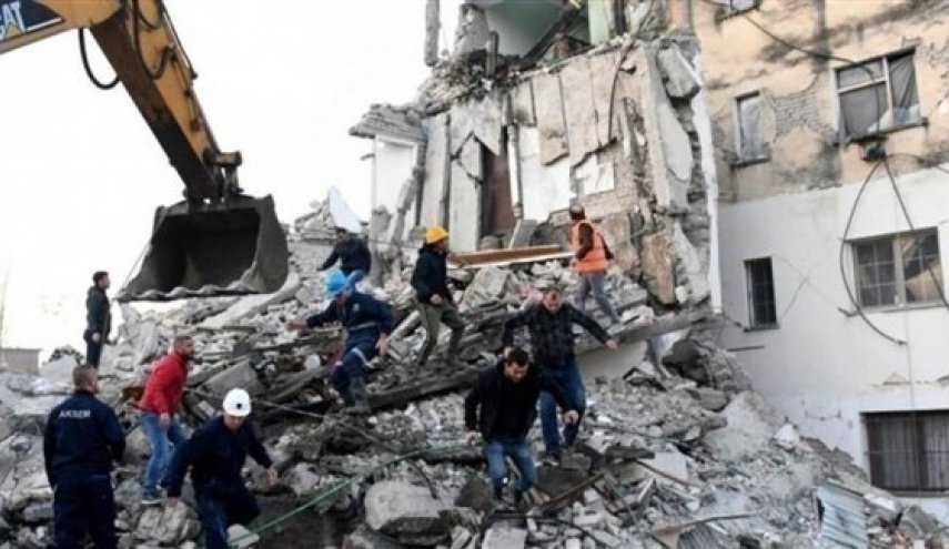 ارتفاع ضحايا زلزال شرق تركيا إلى 31 قتيلا

