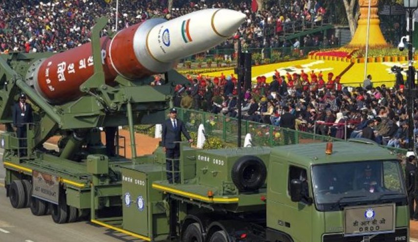 ارتش هند در یک رژه بزرگ 'موشک ضد ماهواره' به نمایش گذاشت