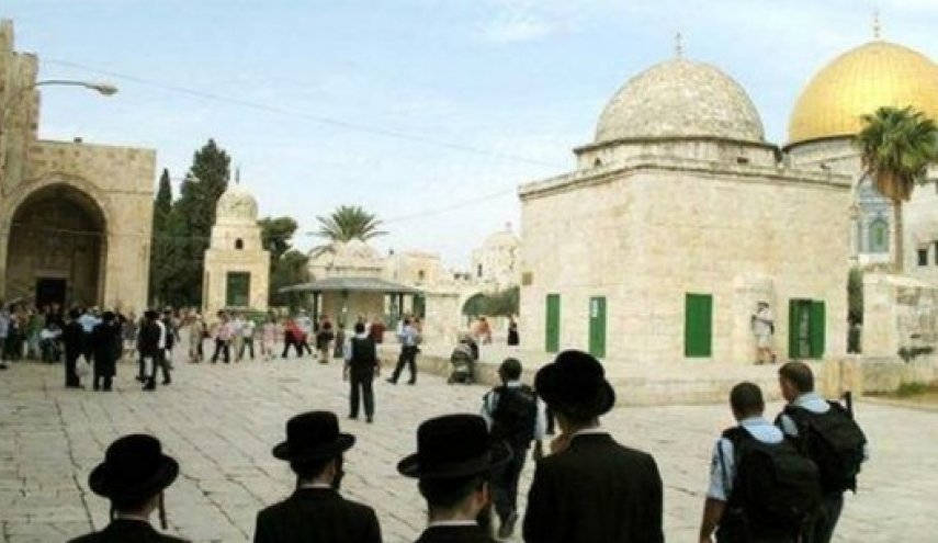 فلسطین|یورش شهرک‌نشینان صهیونیست به مسجد الأقصی
