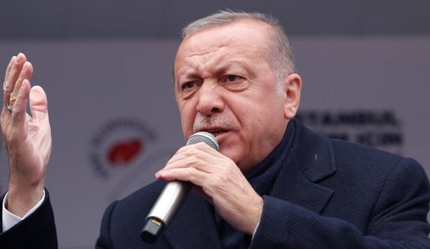 اردوغان: هر دستی را که به قدس دراز شود قطع می‌کنیم/ شاید مجبور به عملیات در ادلب شویم
