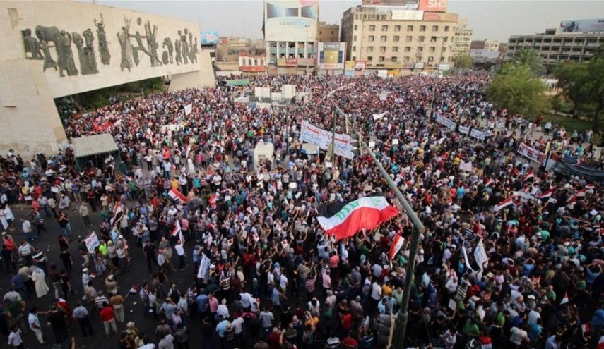 هواداران مقتدی صدر وارد میدان تحریر بغداد شدند