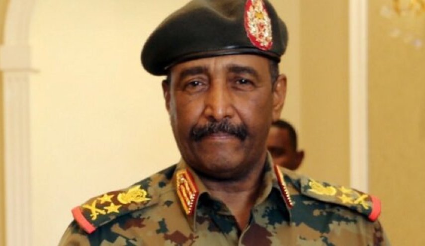 رئيس المجلس الانتقالي السوداني يتلقى دعوة لزيارة واشنطن
