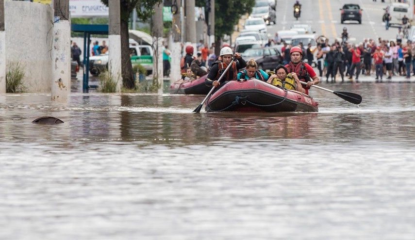 افزایش تلفات سیل و توفان در برزیل به ۵۸ نفر