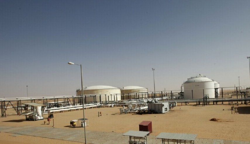 مليار دولار.. خسائر ليبيا من إغلاق المنشآت النفطية 