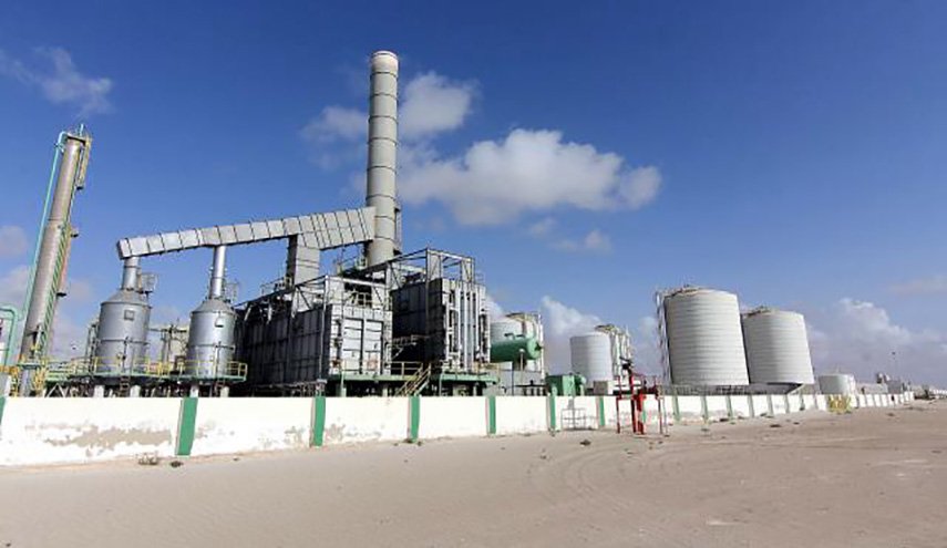 ليبيا تعلن تراجع إنتاج النفط إلى أقل من 20%
