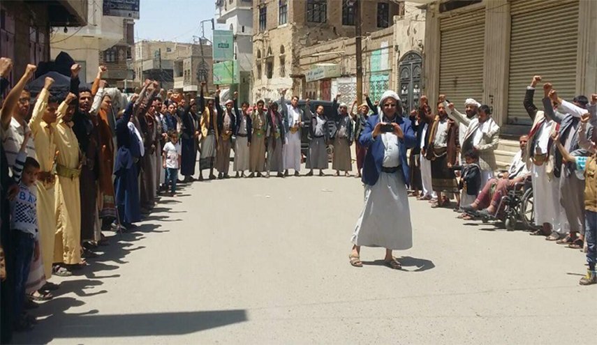 وقفات احتجاجية في صنعاء تنديدا بجرائم العدوان ورفضا لصفقة ترامب