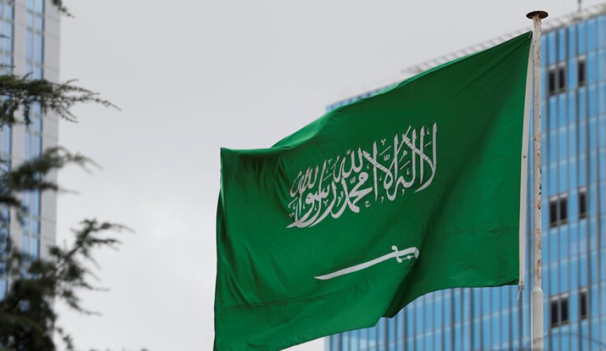  السعودية تحتجز عائلة مصرية خلال العمرة والقاهرة 'تتابع الموقف'
